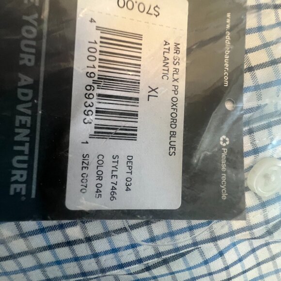Eddie Bauer Button Down Short Sleeve Shirt, size XL - Picture 2 of 2